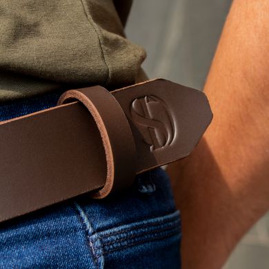 Brown leather belt with black buckle 110